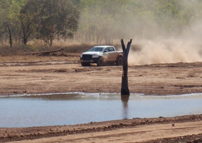 Ford Ranger Raptor Outback Attack
